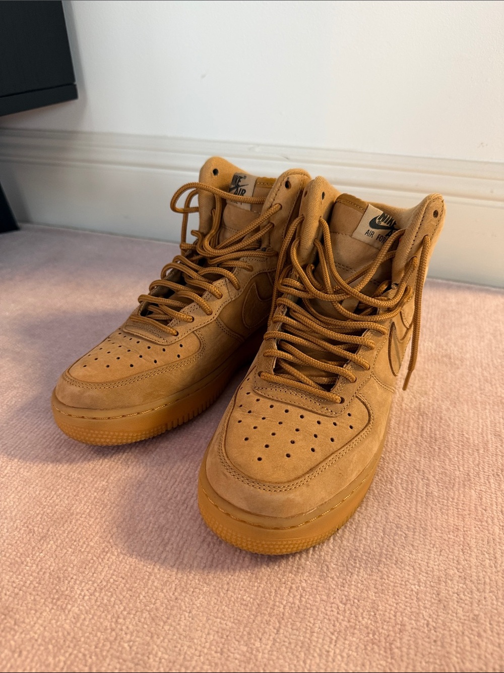 Nike AF1 Faux Suede High Top sneakers
